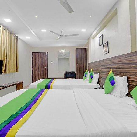 Treebo Trend Royal Galaxy Park Hotel Indore Exterior photo